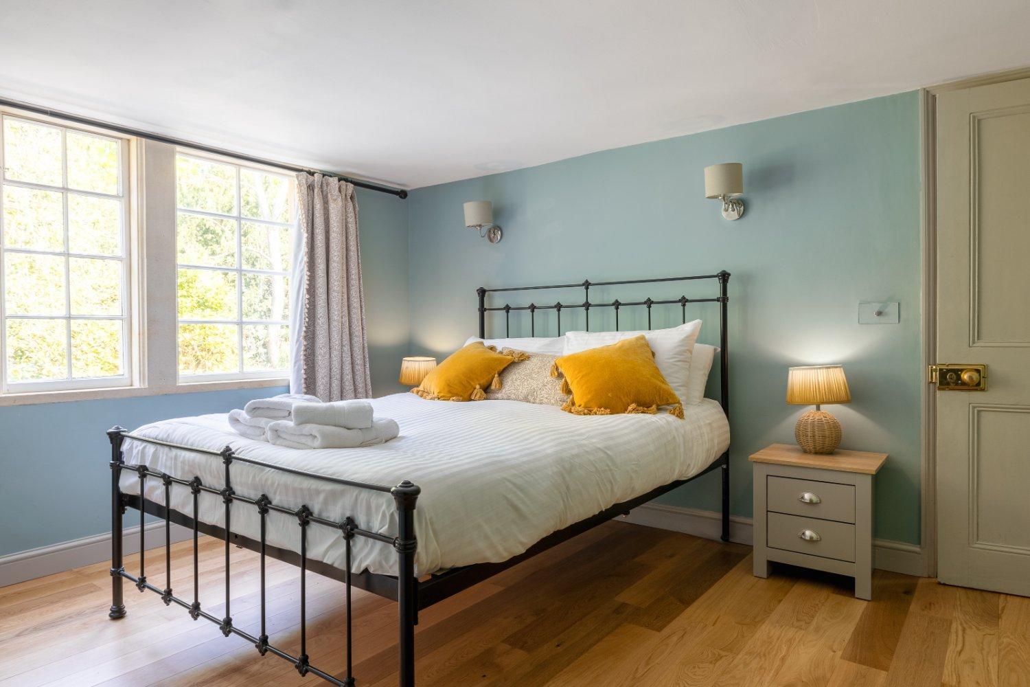 The Old School Rooms Beautiful Georgian Apartment, Sleeps 12 With Wifi And Parking, Near Bath Box (Wiltshire) Exterior foto