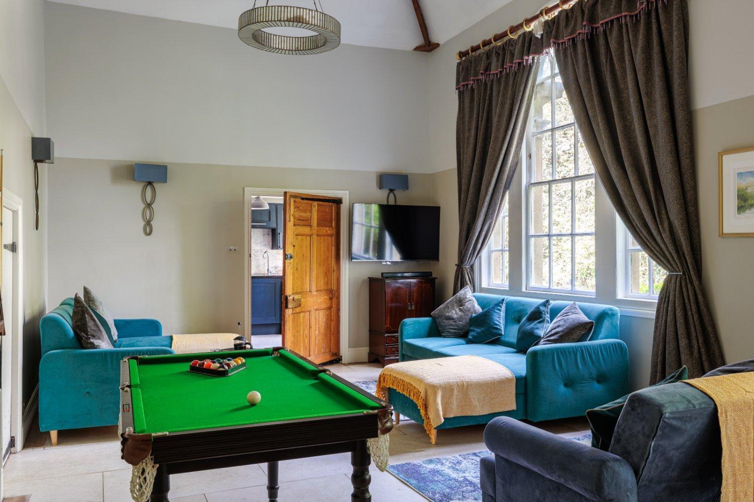 The Old School Rooms Beautiful Georgian Apartment, Sleeps 12 With Wifi And Parking, Near Bath Box (Wiltshire) Exterior foto