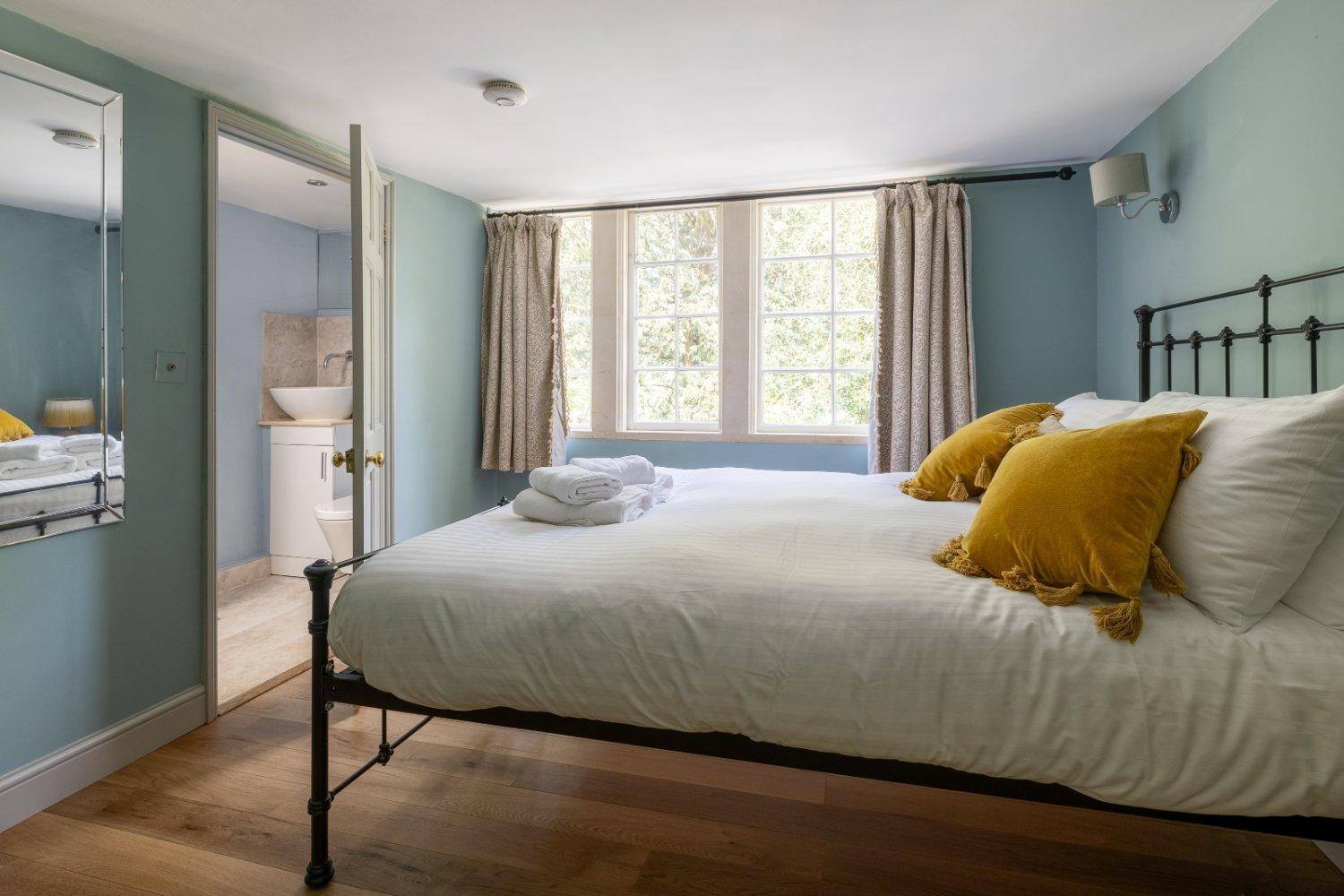 The Old School Rooms Beautiful Georgian Apartment, Sleeps 12 With Wifi And Parking, Near Bath Box (Wiltshire) Exterior foto